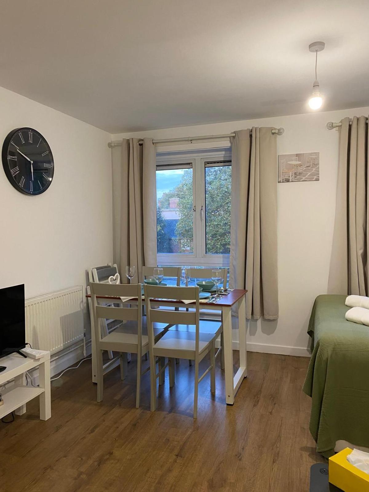 Modern Entire Apartment In Kings Cross St Pancras London Ngoại thất bức ảnh